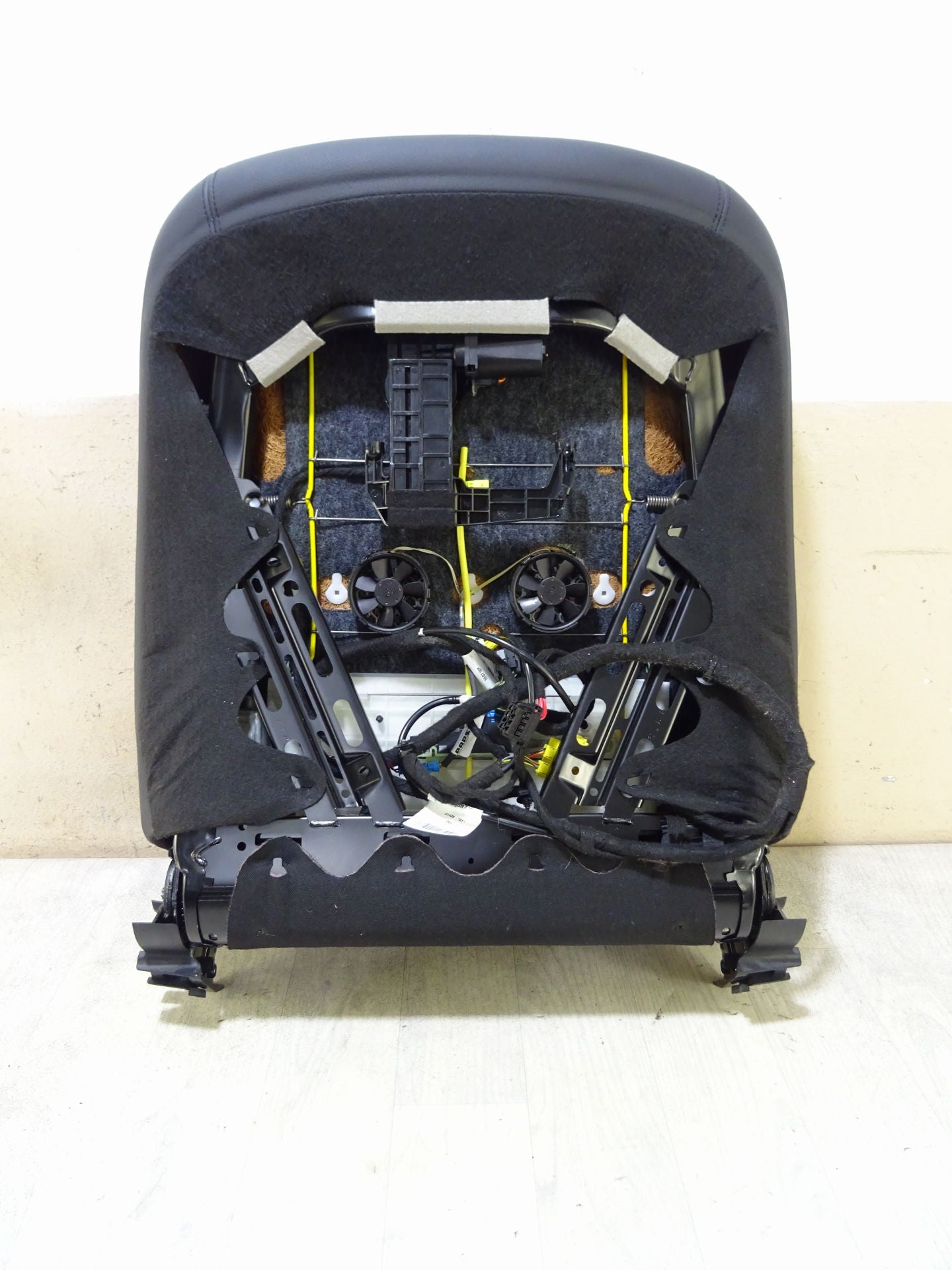 Седалка облегалка седалка вентилация мемори кожа черна предна дясна Mercedes W221