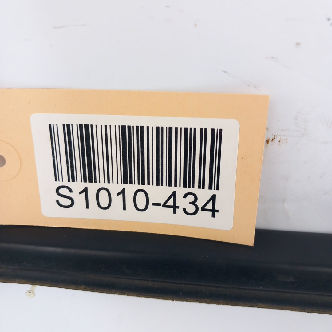 Лайстна стъкло на врата предна дясна външна Opel Meriva B