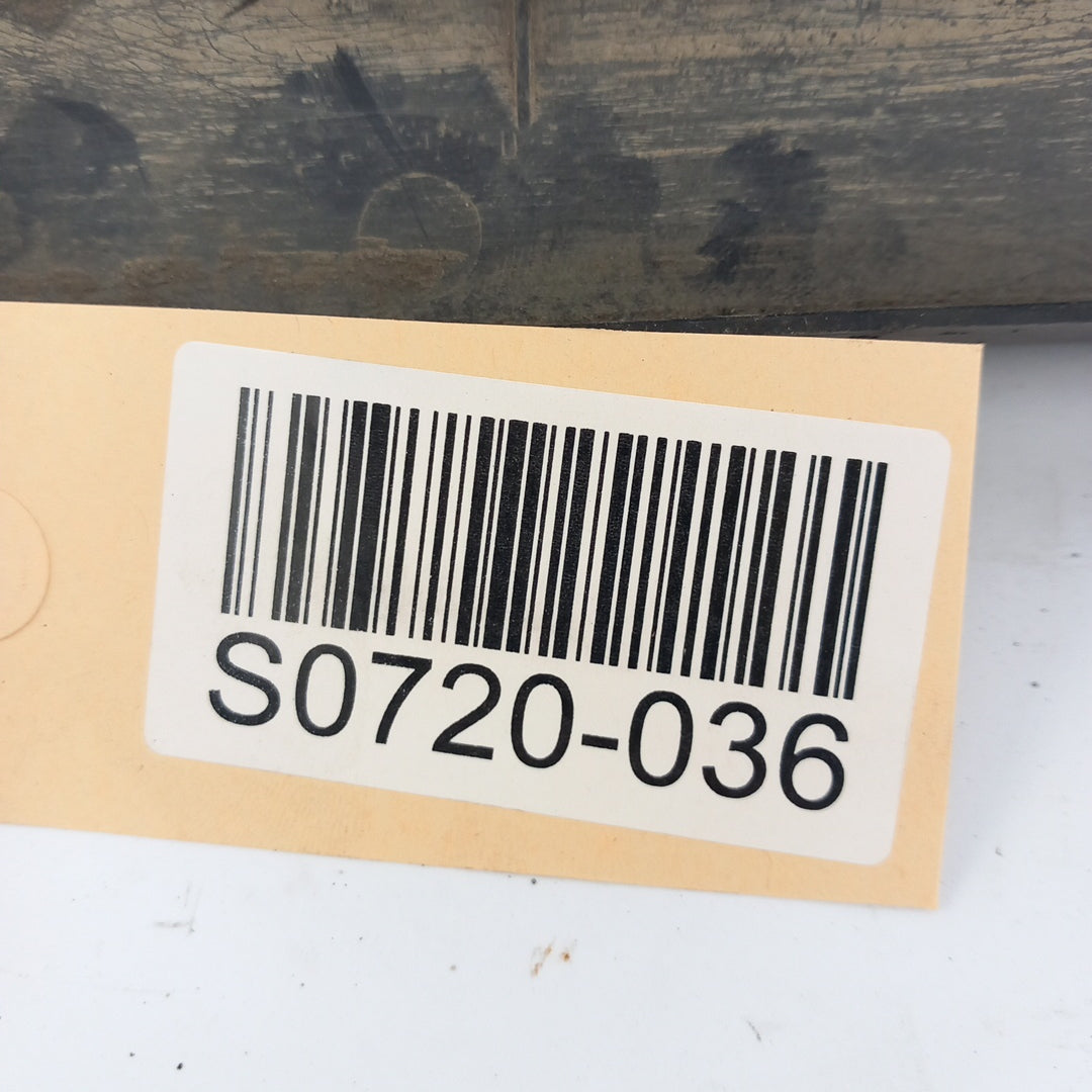 Капак преден двигател отводняване Opel Corsa D