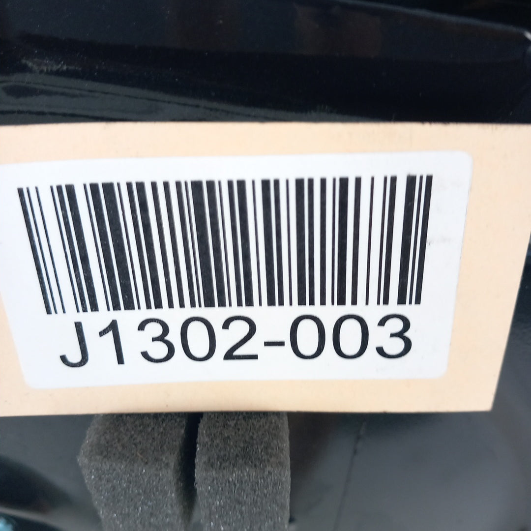 Врата задна лява 22C / GAR Graphitschwarz Opel Mokka