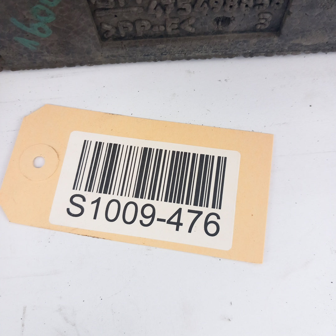 Опора предна броня стиропор Opel Meriva B