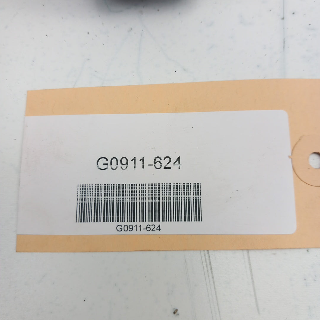 Носач заден десен / ляво Opel Insignia A