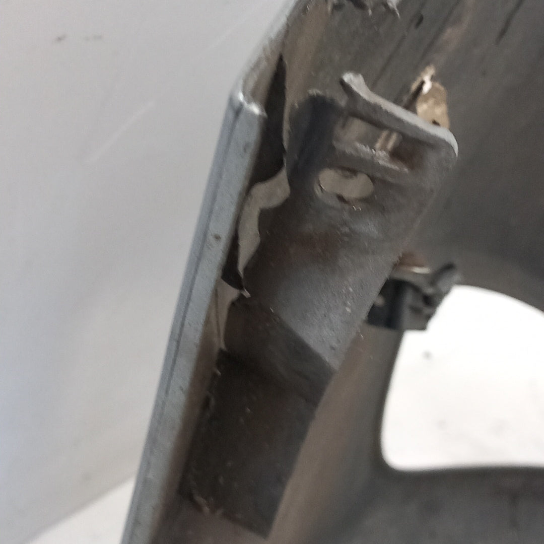 Броня предна дефект Opel Astra J 5-Türer