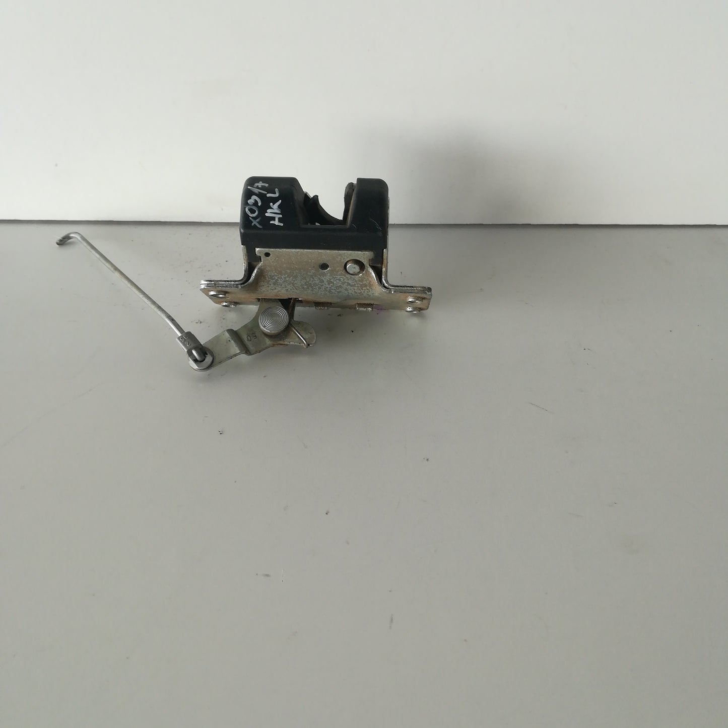 Брава ключалка багажник Opel Meriva A