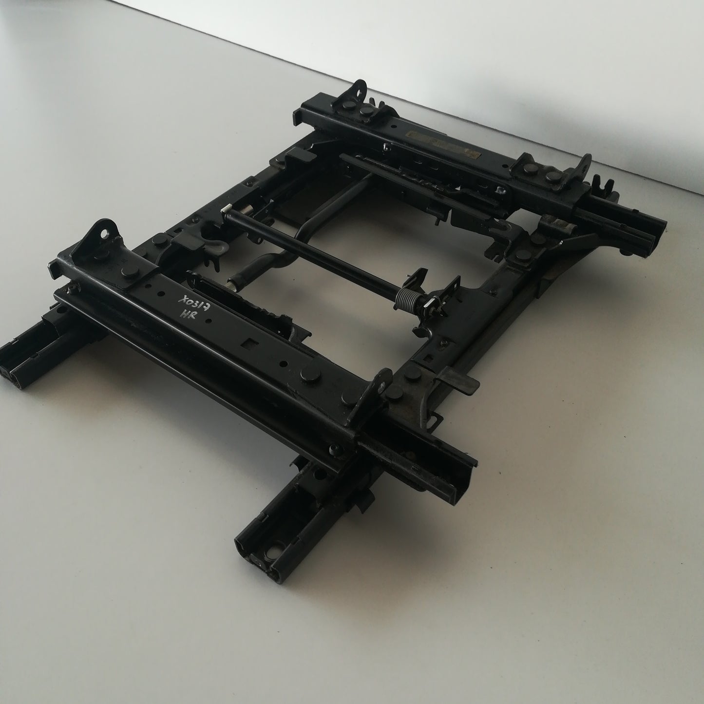 Шина задна дясна основа седалка Opel Meriva A