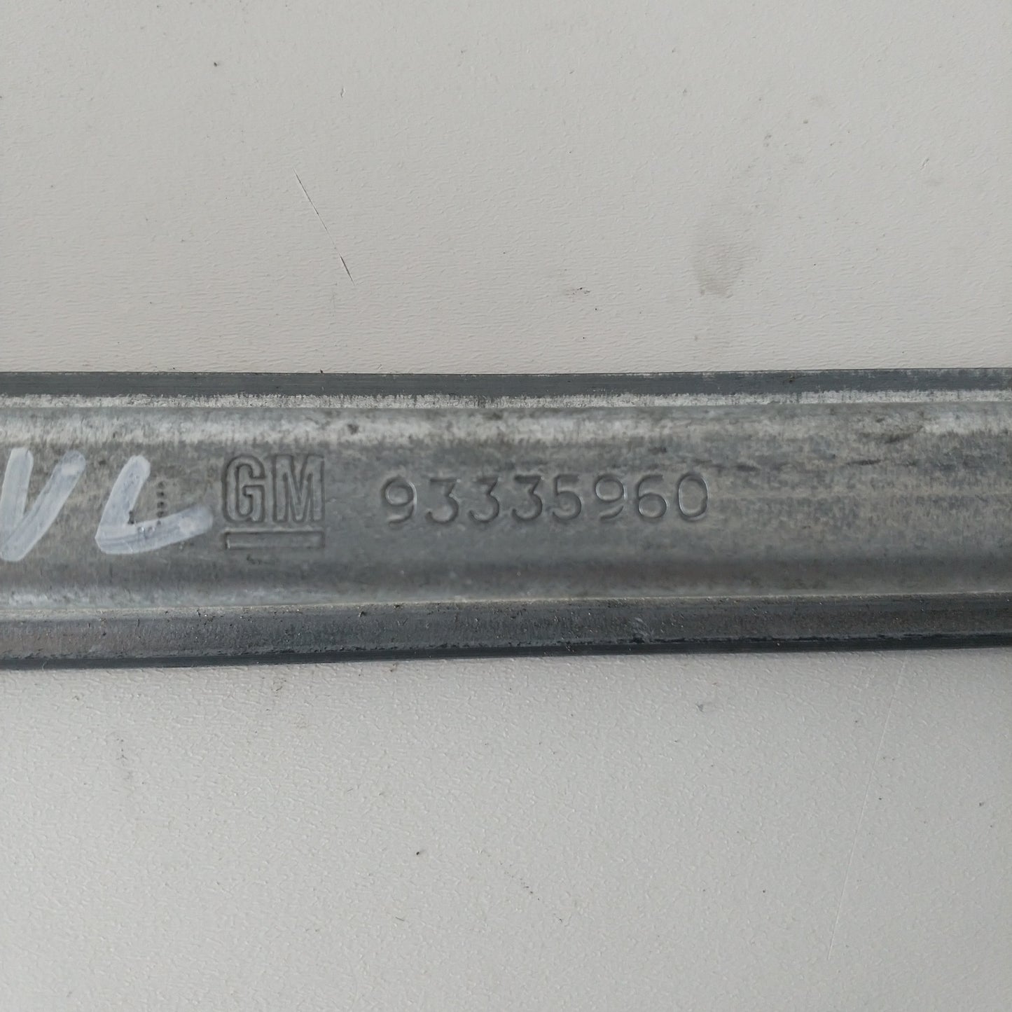 Шина водач прозорец предна лява врата Meriva A