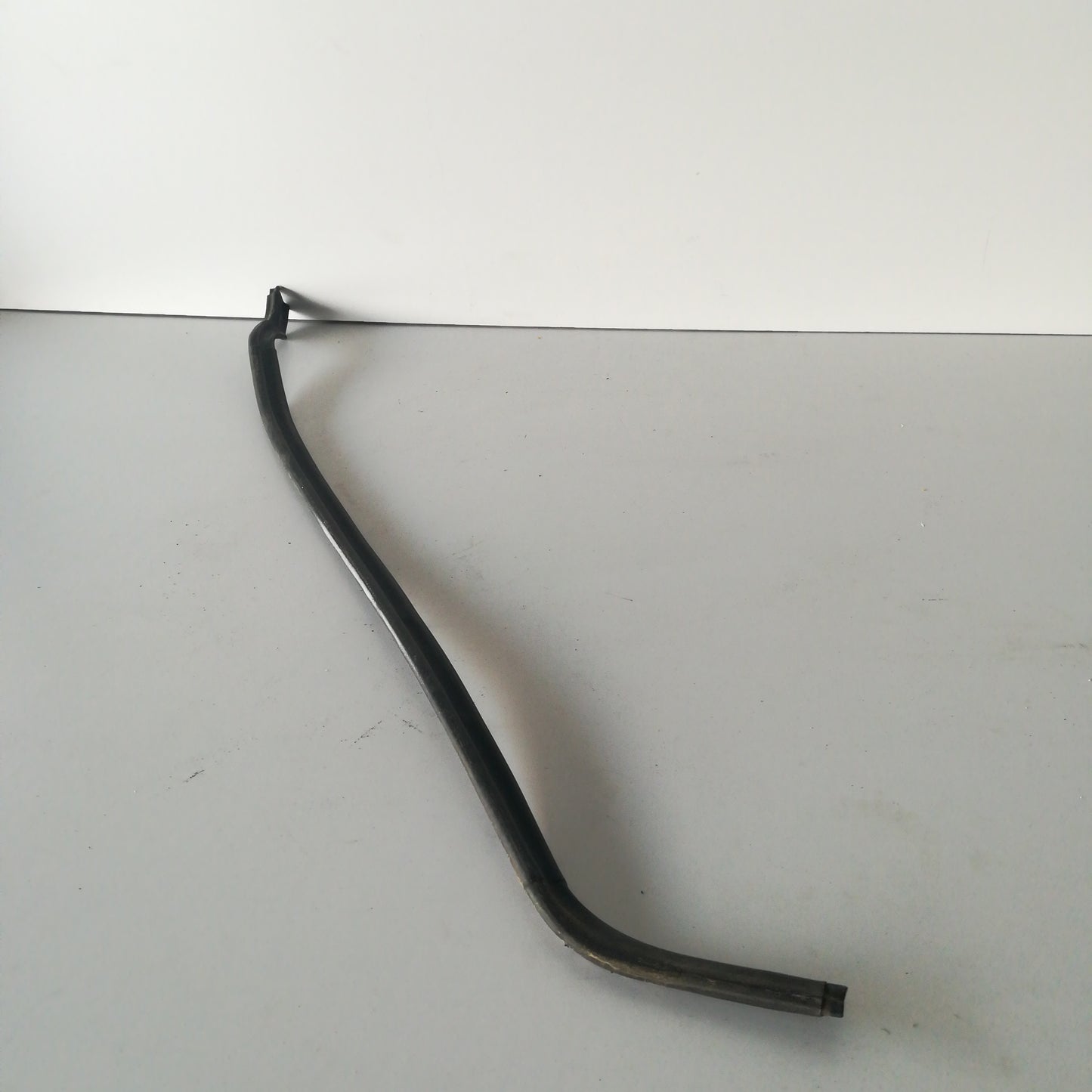 Уплътнение каросерия задна дясна врата към калник Opel Meriva A