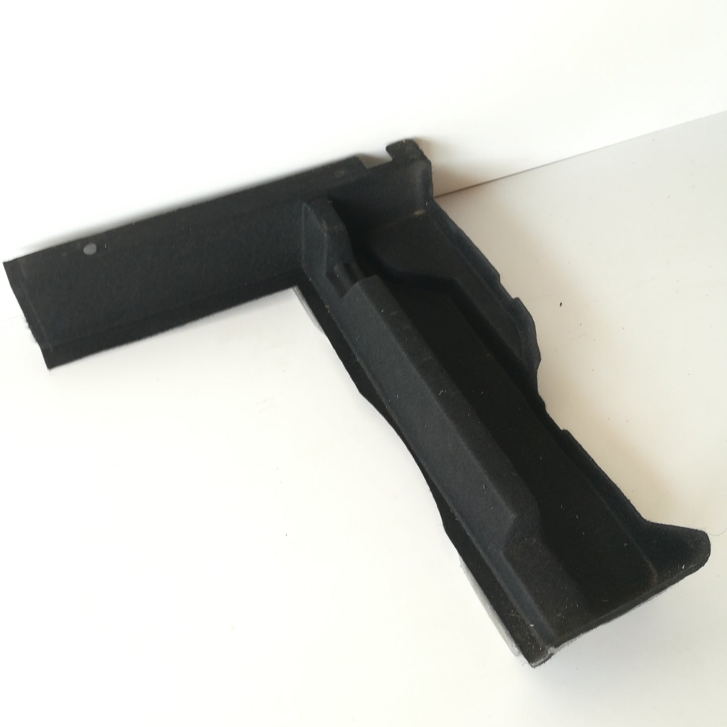 Кора дясна багажник под Opel Meriva A