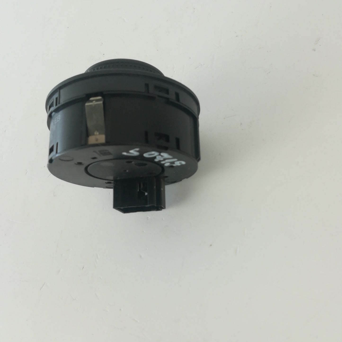 Превключвател за светлини EB Opel Corsa D