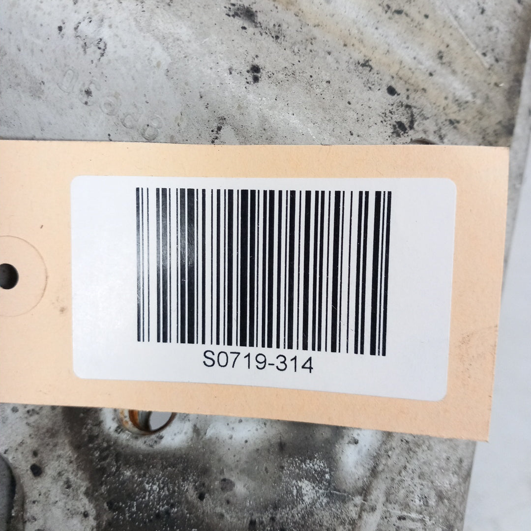 Преден десен рог броня и скоба фар Opel Corsa D