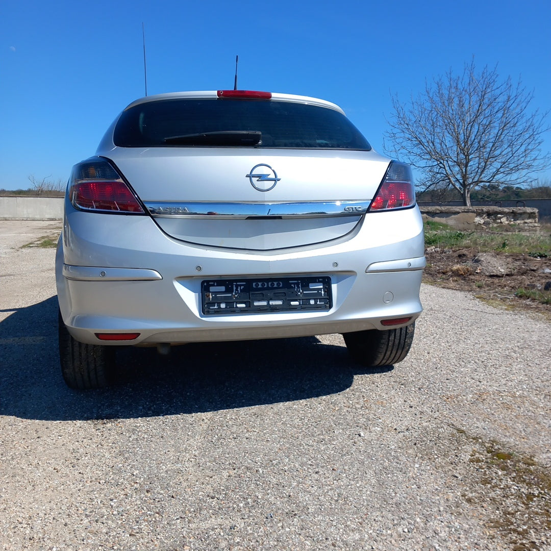 Opel Astra H GTC 1,8 Z18XE Silver / А0421 снимки