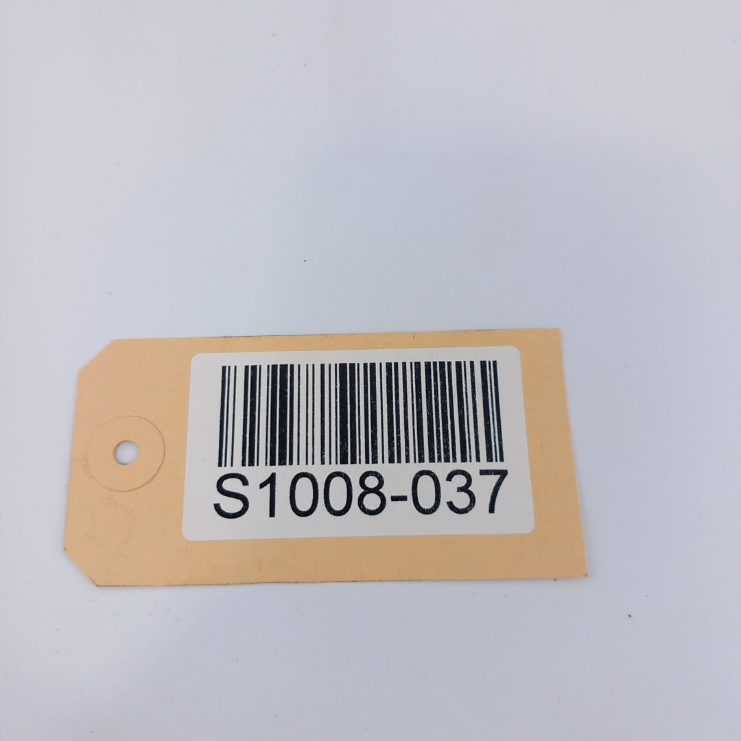 Лайсна преден капак пластмаса към чистачките Opel Meriva B