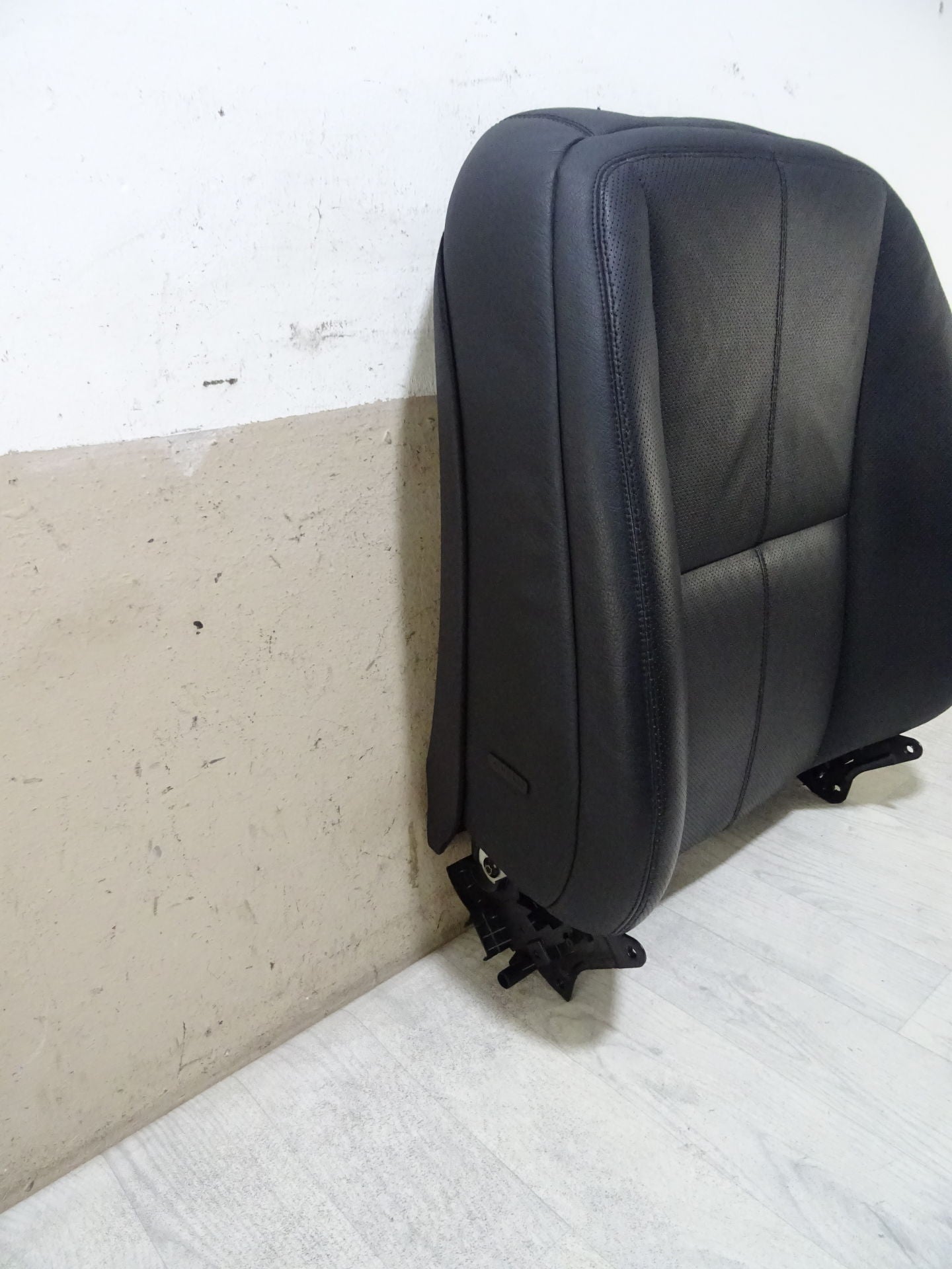 Облегалка на седалката Памет на климатика Подгряване на седалката предна дясна Mercedes W221 S Class