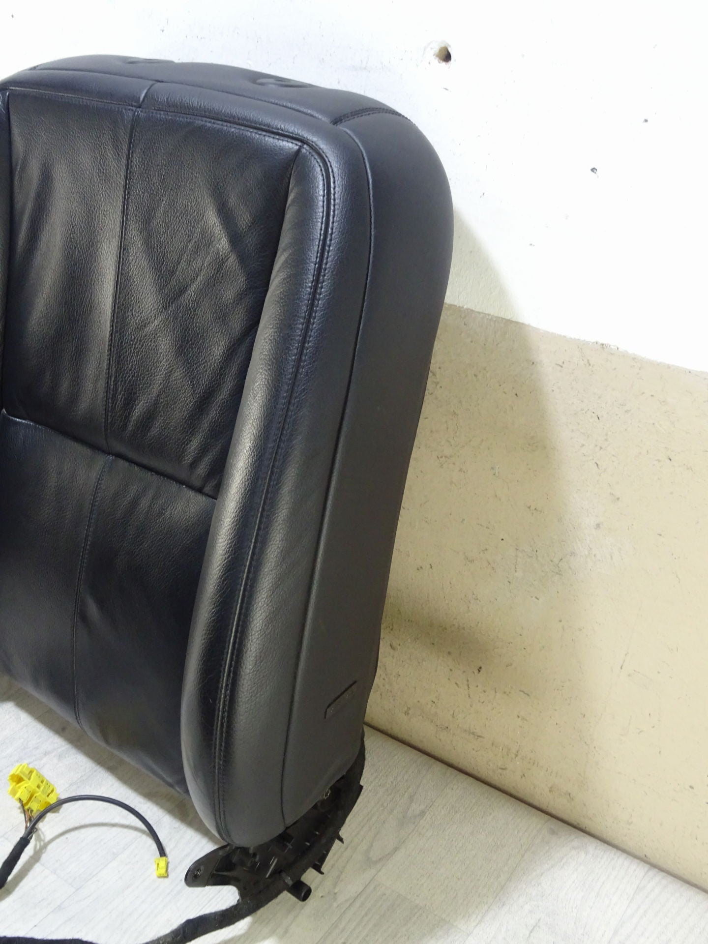 Облегалка на седалка Кожа Черна Подгряване на шофьорска седалка предна лява Mercedes W221
