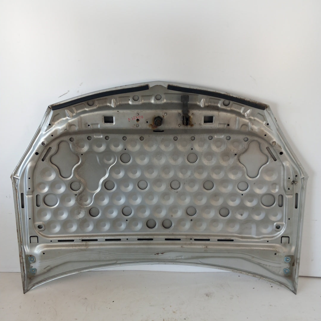 Преден капак Z157 Star Silver Opel Astra H