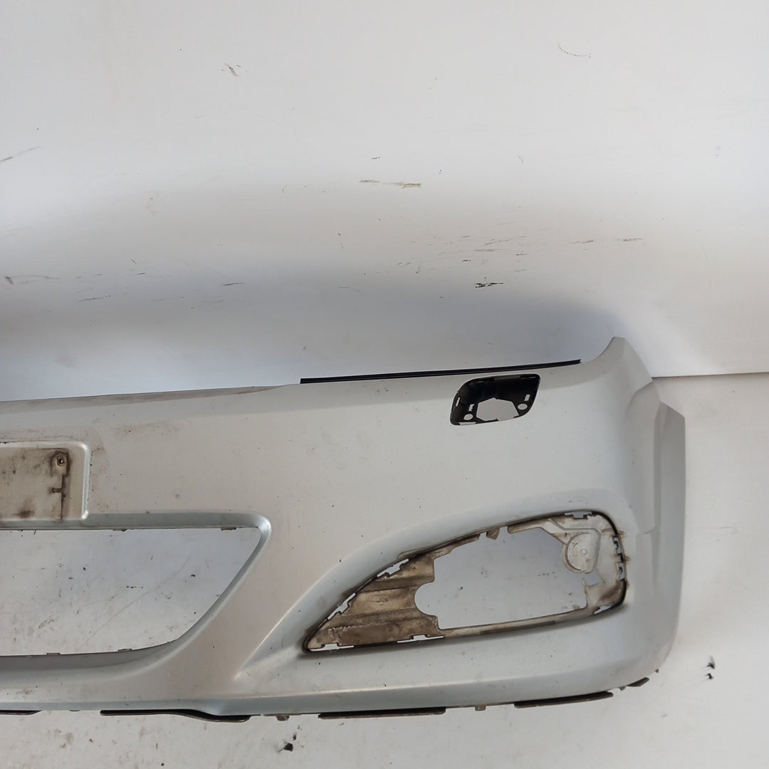 Предна броня Z157 Star Silver Opel Astra H хечбек