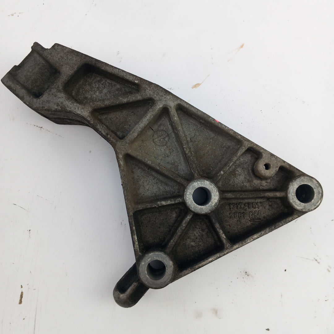 Лапа стойка двигател задна Z18XE Opel Astra H 1,8 GTC