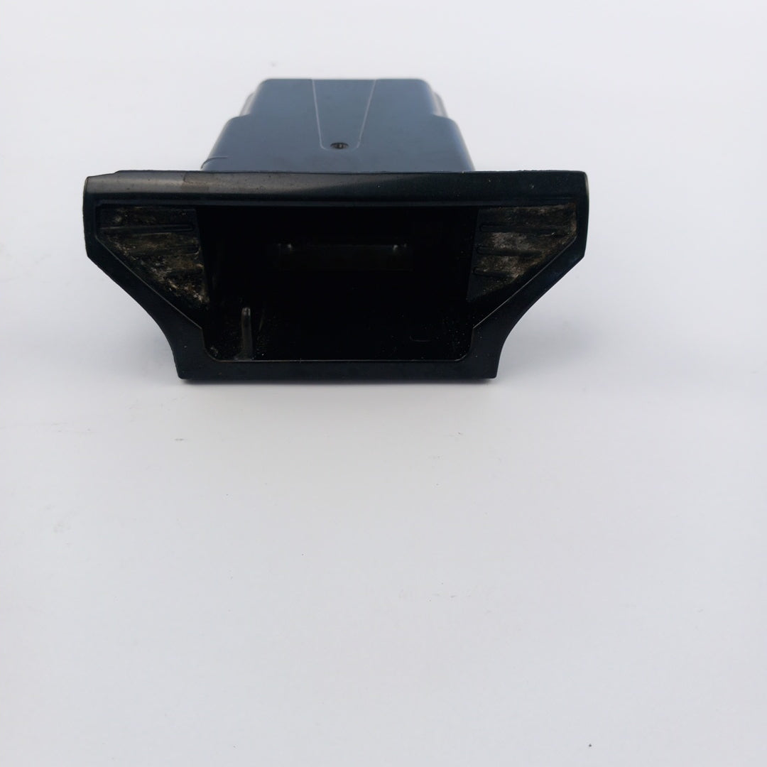 Пепелник вътрешна част Opel Astra H 1,8 GTC