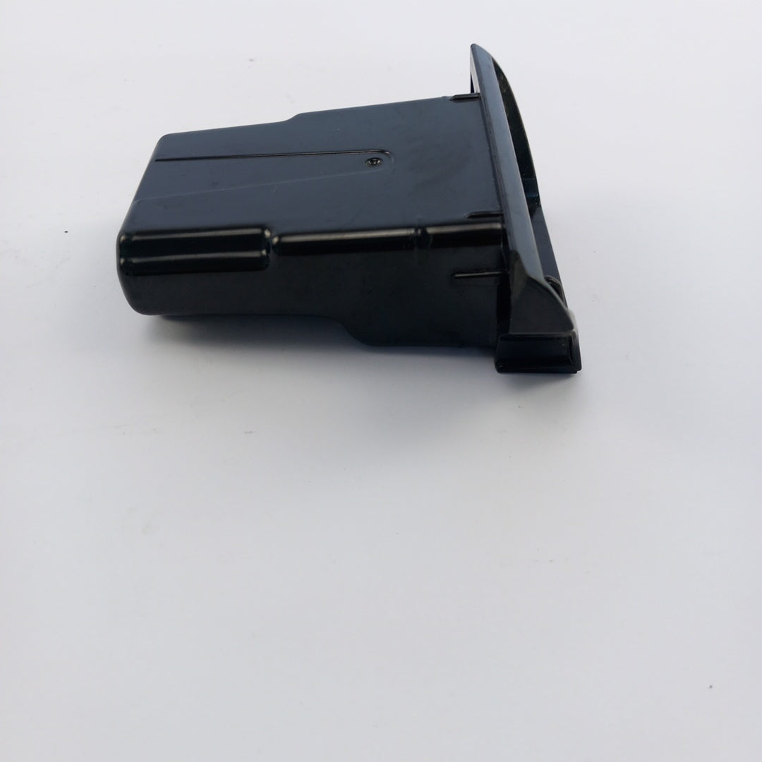 Пепелник вътрешна част Opel Astra H 1,8 GTC