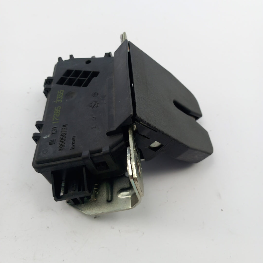 Брава за капак багажник Z18XE Opel Astra H 1,8 GTC