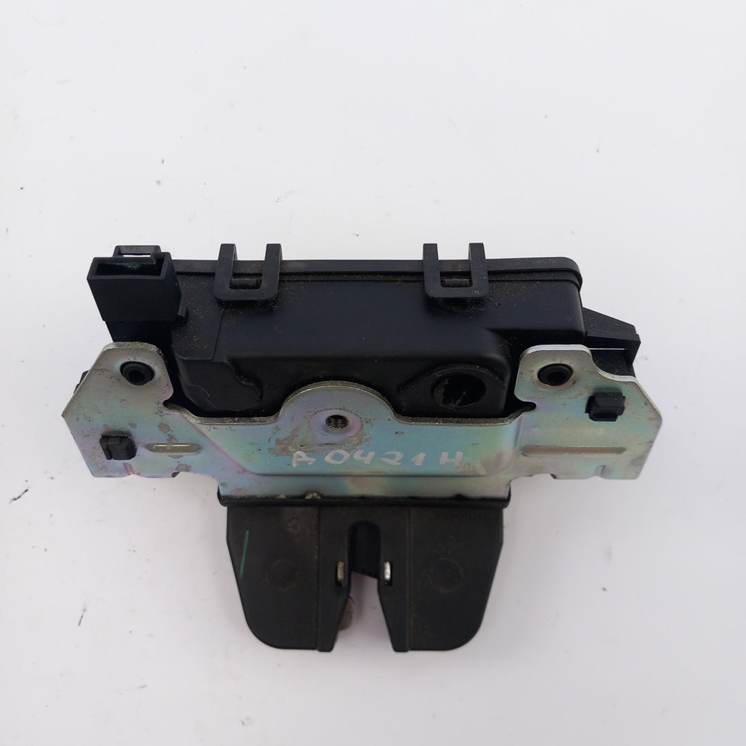 Брава за капак багажник Z18XE Opel Astra H 1,8 GTC