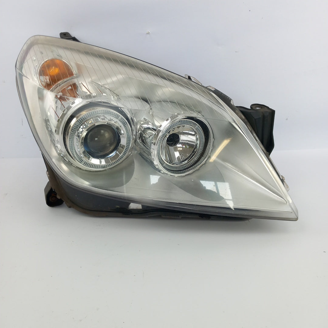 Фарове комплект angel eyes дневни светлини Opel Astra H 1,8 GTC Angel eyes Opel Astra H