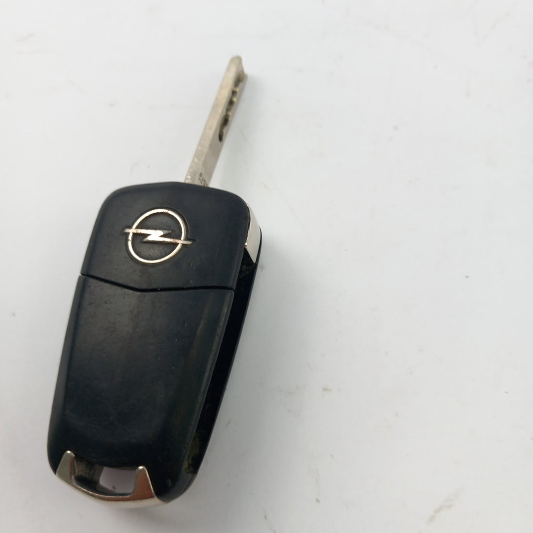 Ключ сгъваем с дистанционно Opel Astra H