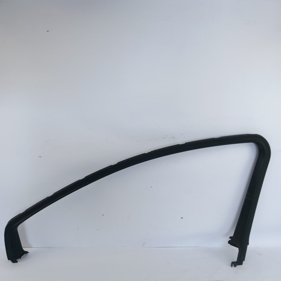 Пластмаса прозорец предна дясна врата черно Opel Meriva B