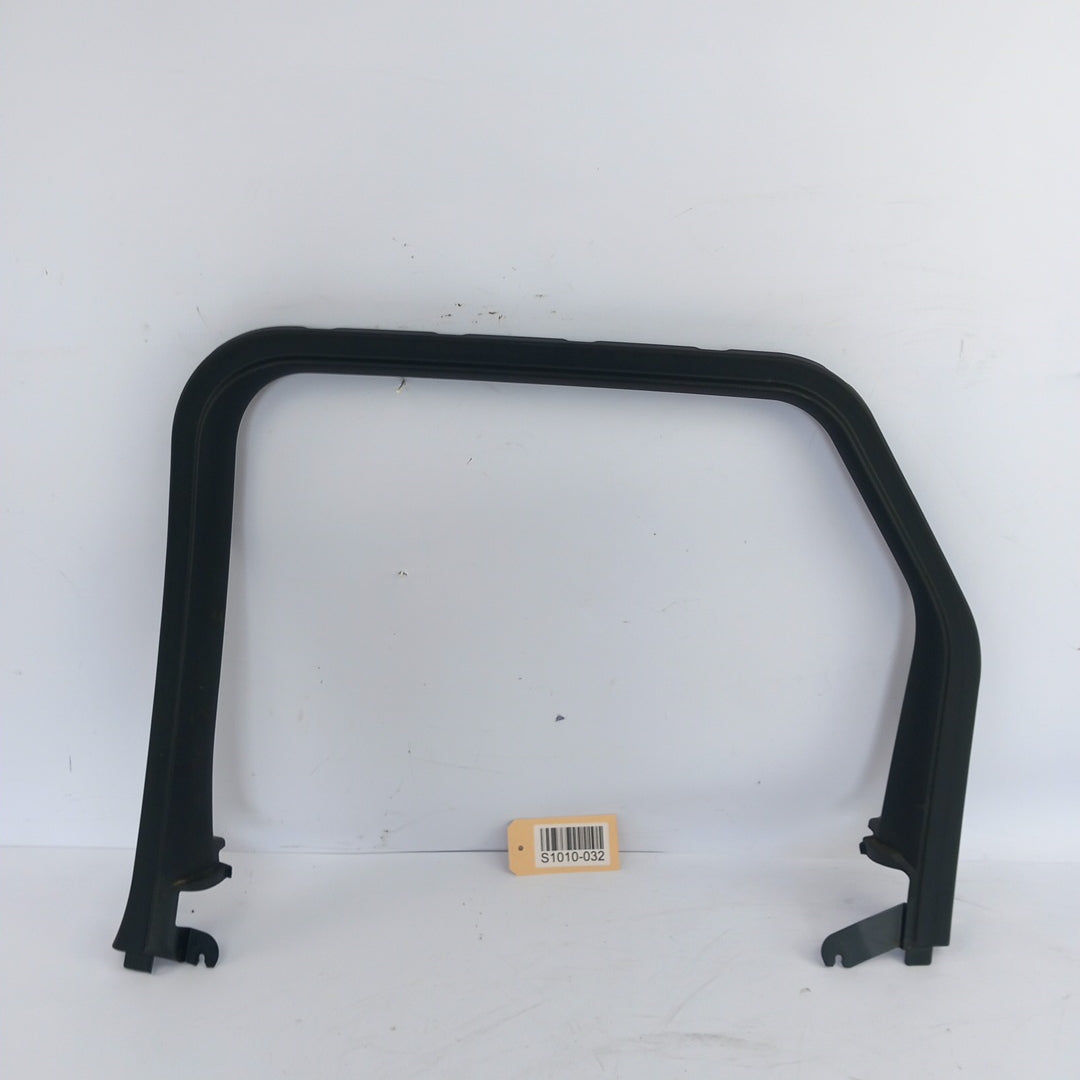 Пластмаса прозорец задна дясна врата черно Opel Meriva B