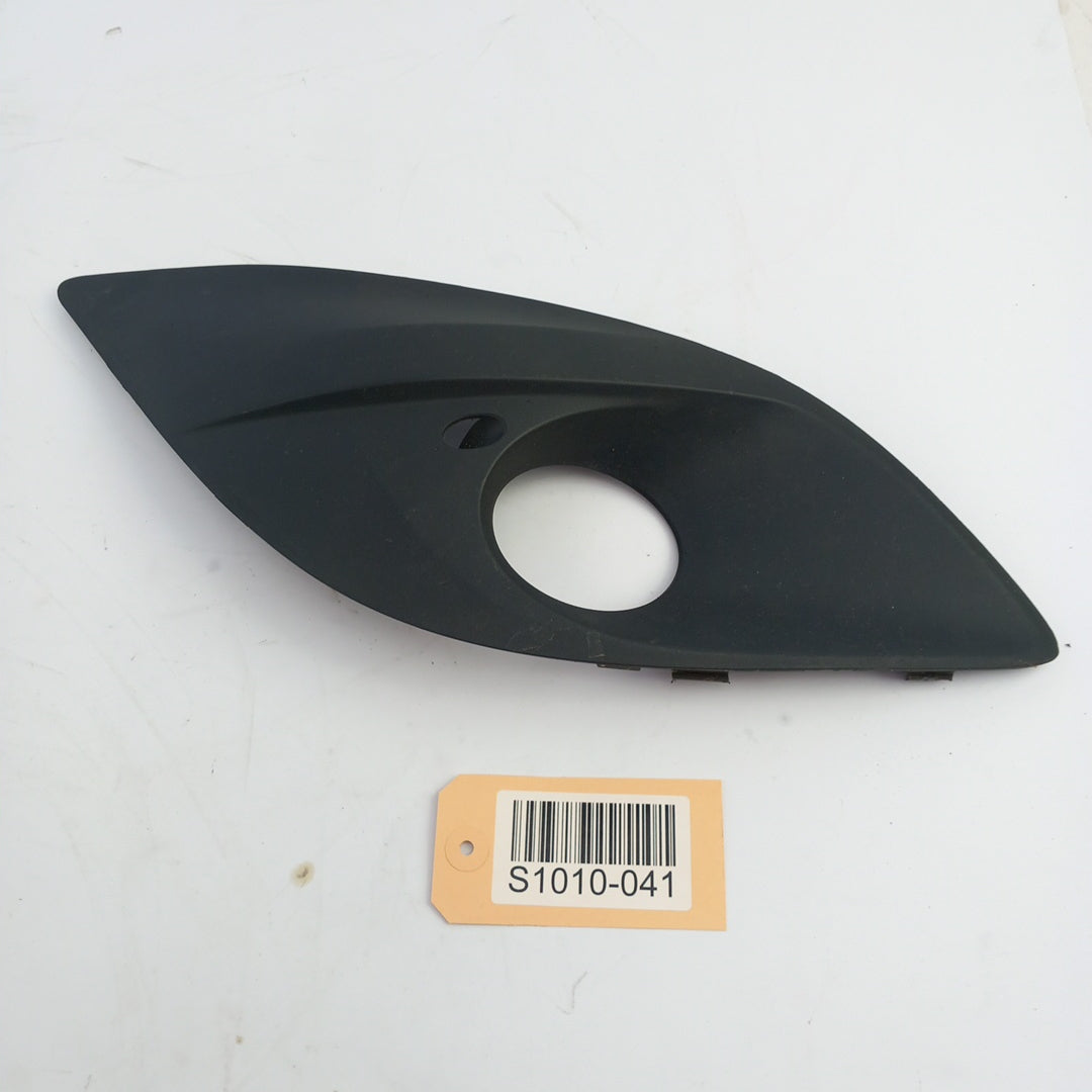 Решетка предна броня дясна Opel Meriva B