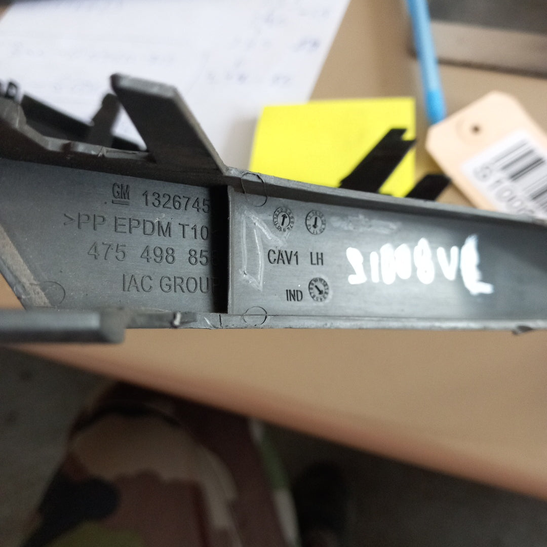 Лайстна решетка предна броня лява страна Opel Meriva B