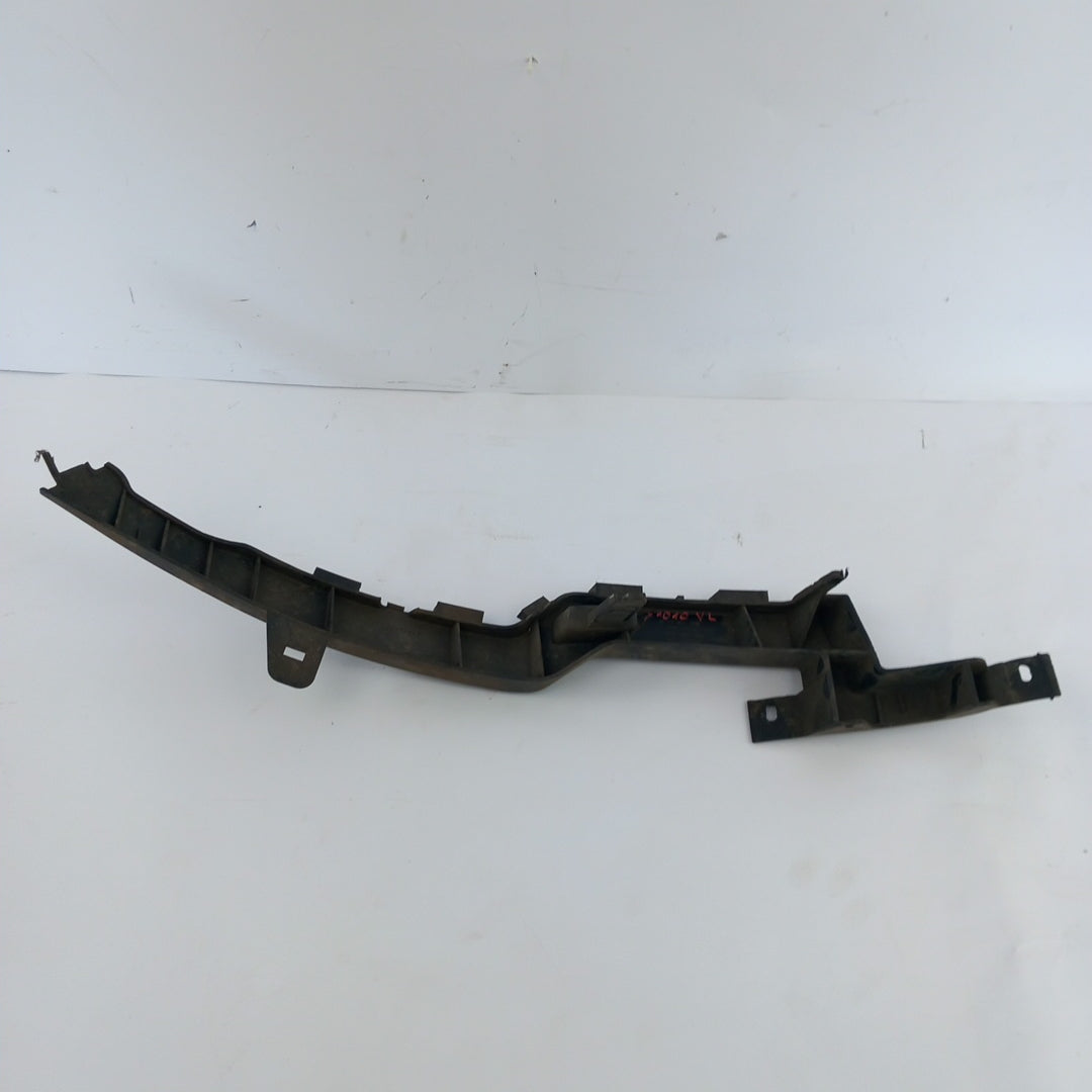 Водач предна броня ляв Opel Meriva B