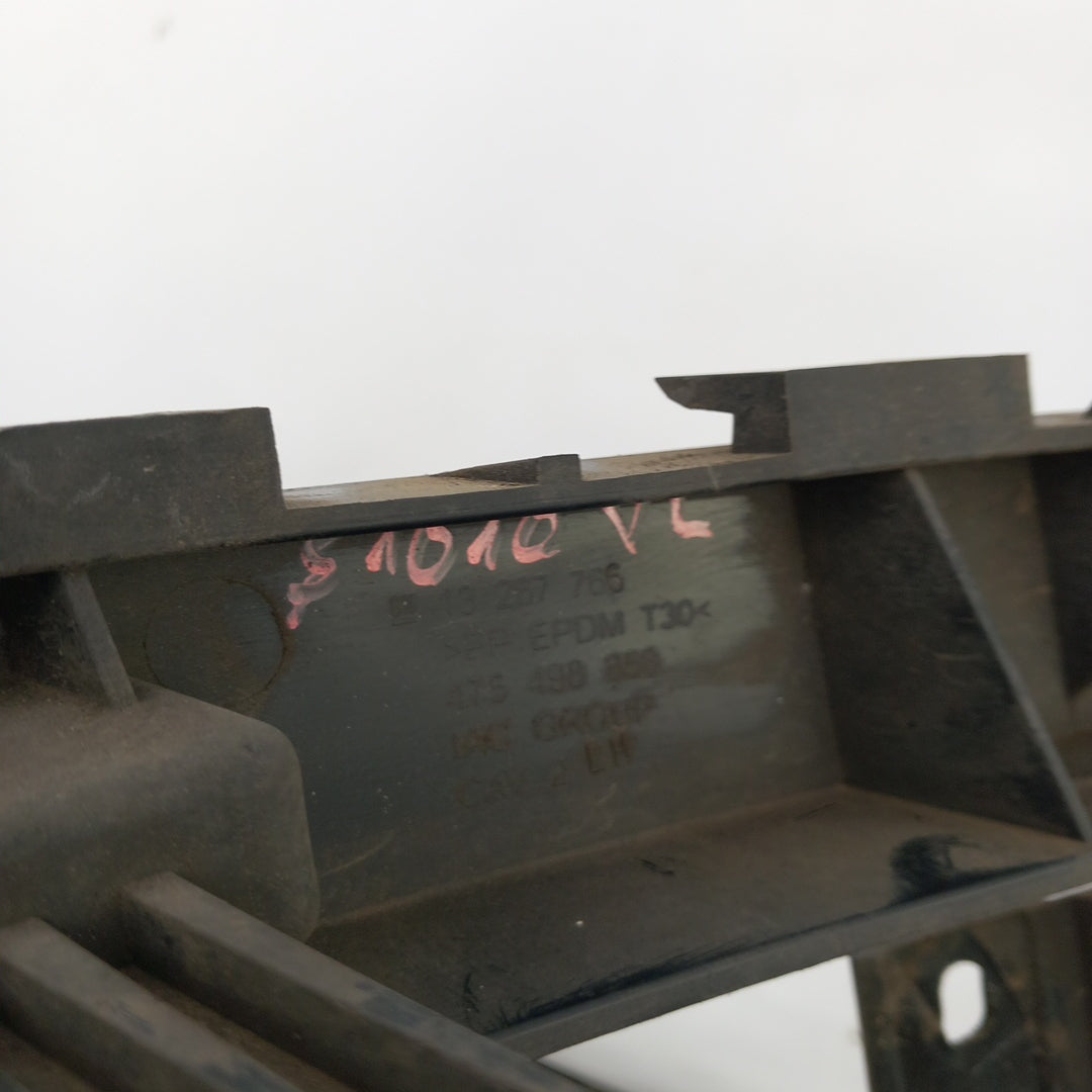 Водач предна броня ляв Opel Meriva B