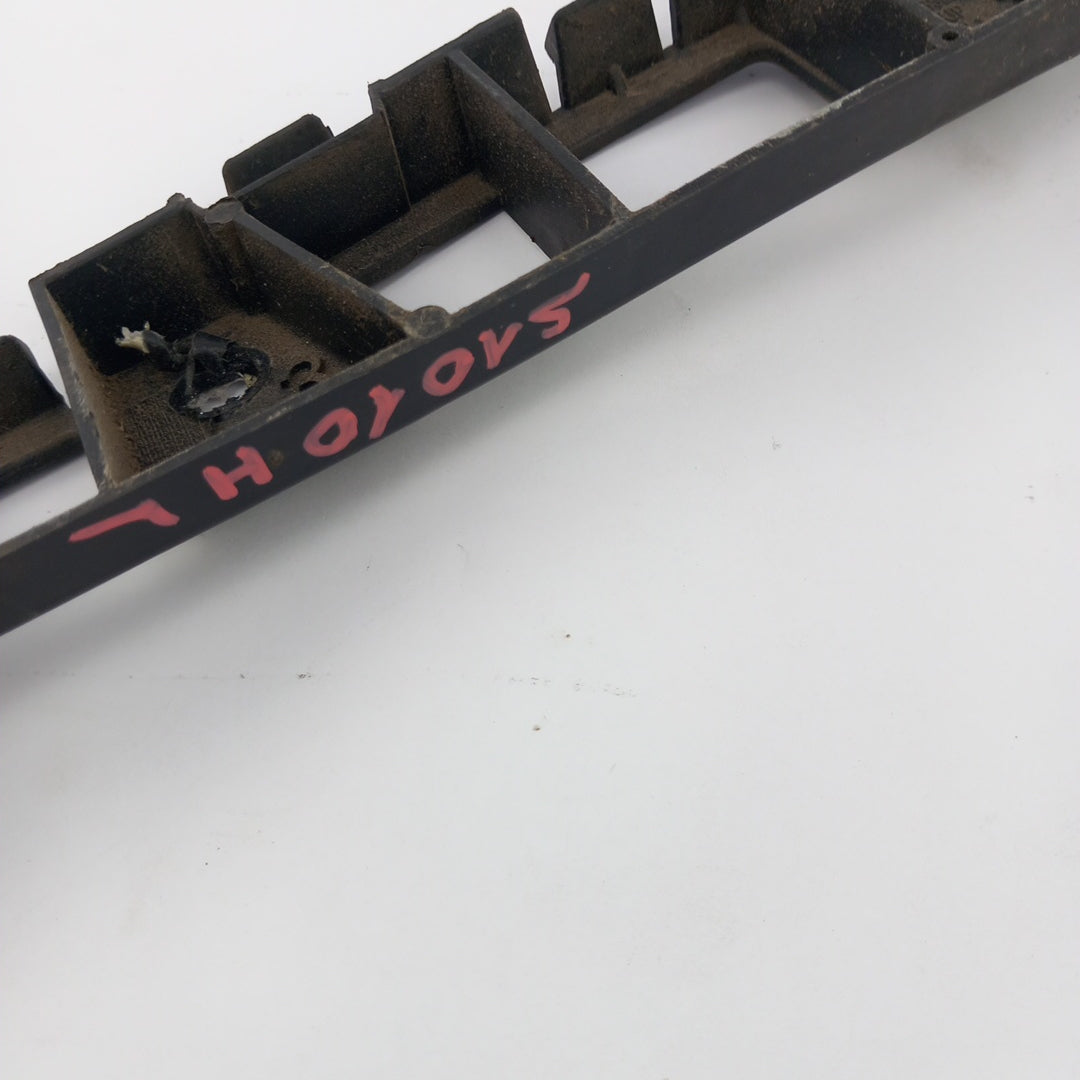 Водач задна броня ляв Opel Meriva B