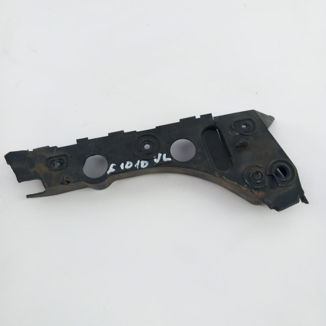 Водач предна броня ляв калник Opel Meriva B