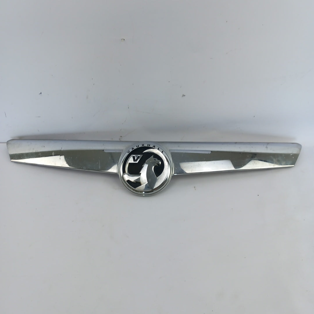 Лайстна решетка предна броня хром Vauxhall Opel Meriva B