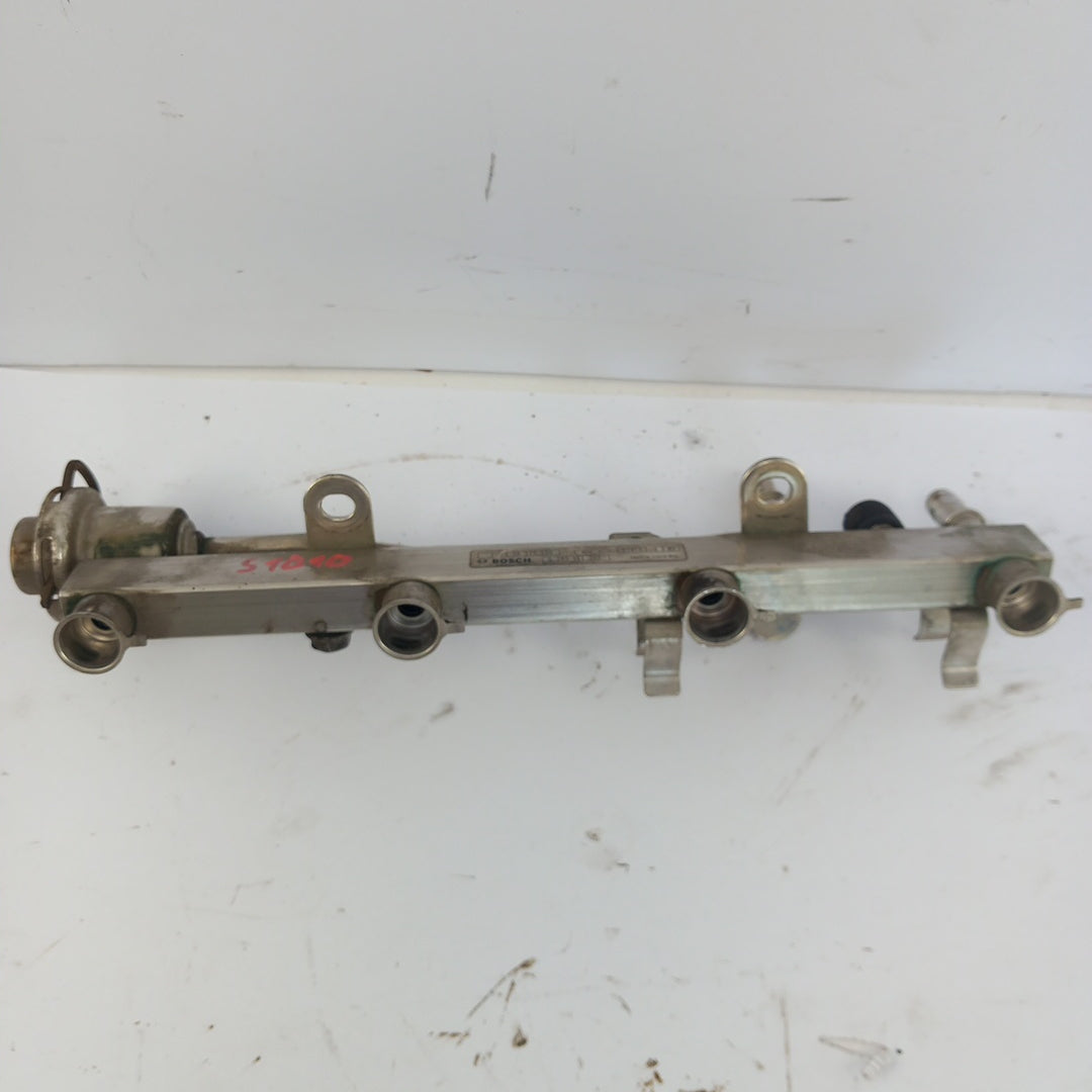 Рейка инжектори Opel Meriva B 1,4 Turbo A14NEL