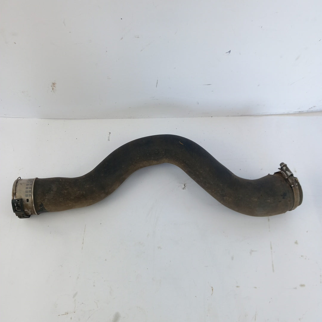 Маркуч интеркулер ауспух F17 ръчна скоростна кутия Opel Meriva B 1,4 Turbo A14NEL