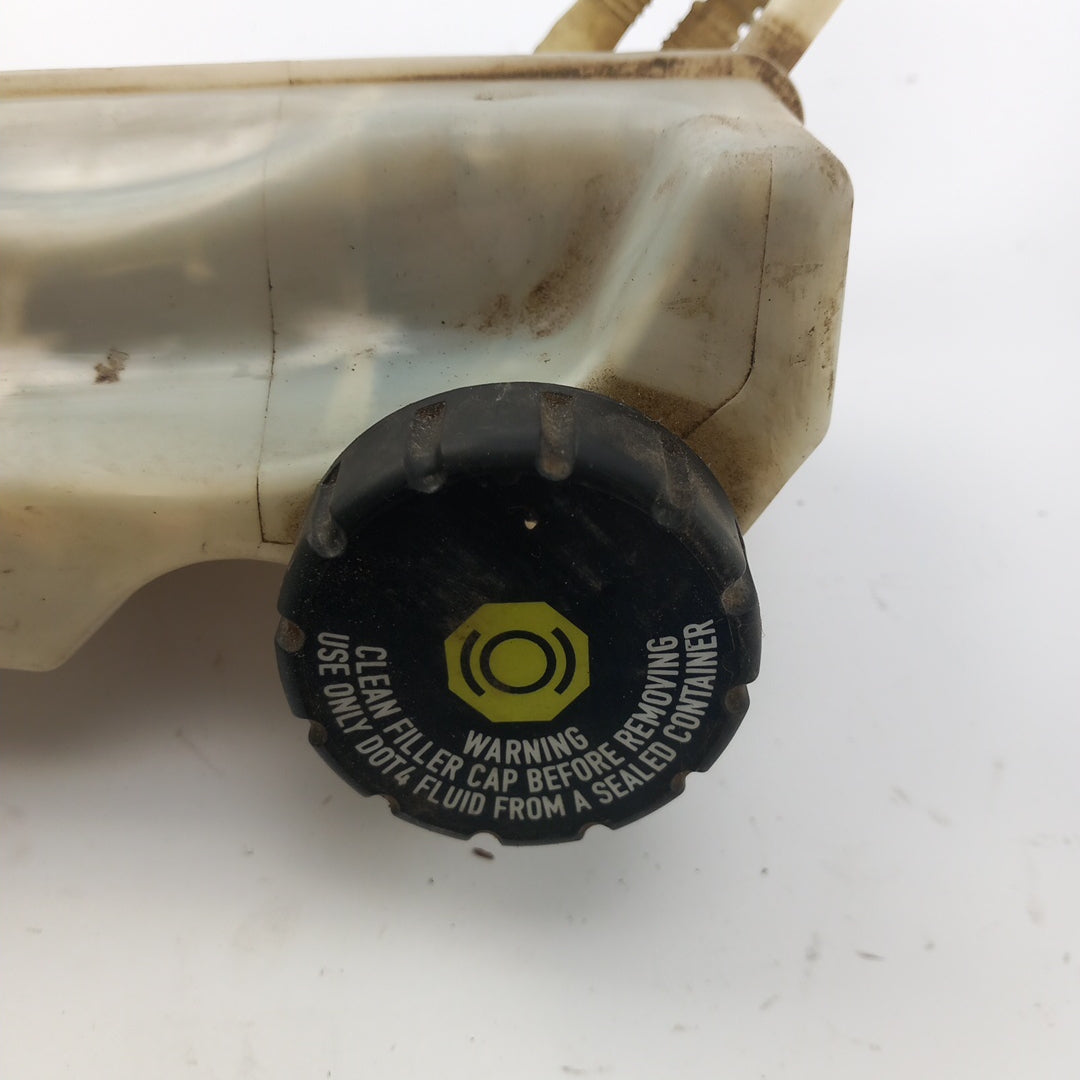 Казанче спирачна течност RHD Opel Meriva B 1,4 Turbo A14NEL