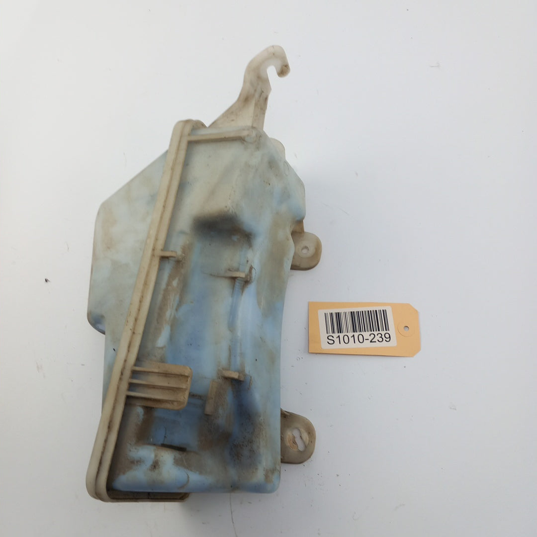 Казанче течност чистачки Opel Meriva B