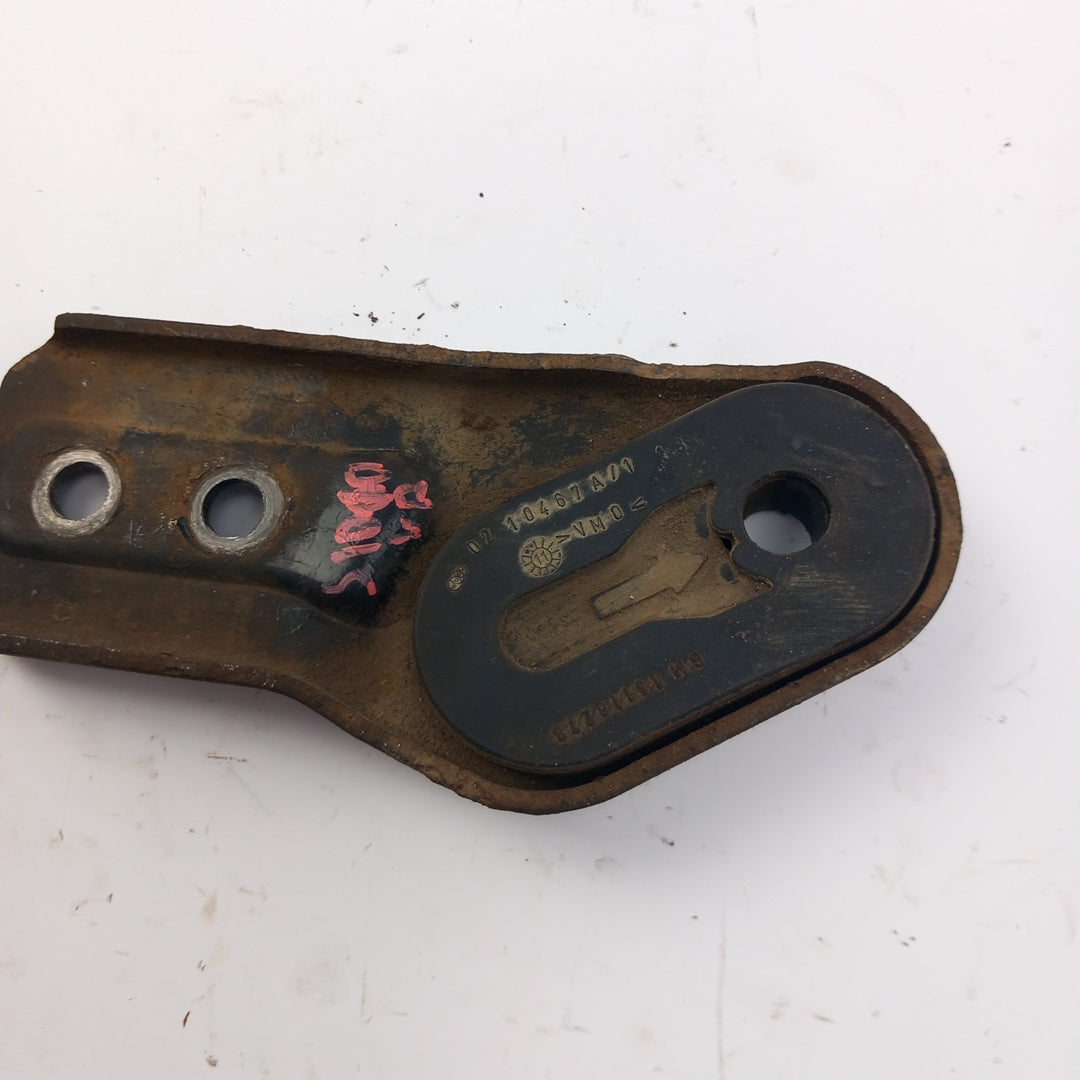 Държач воден радиатор десен долу Opel Meriva B 1,4 Turbo A14NEL