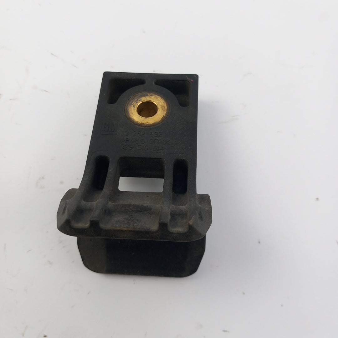 Държач воден радиатор ляв / десен горе Opel Meriva B 1,4 Turbo A14NEL