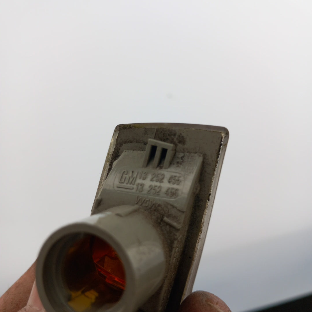 Мигач страничен ляв десен Opel Meriva B