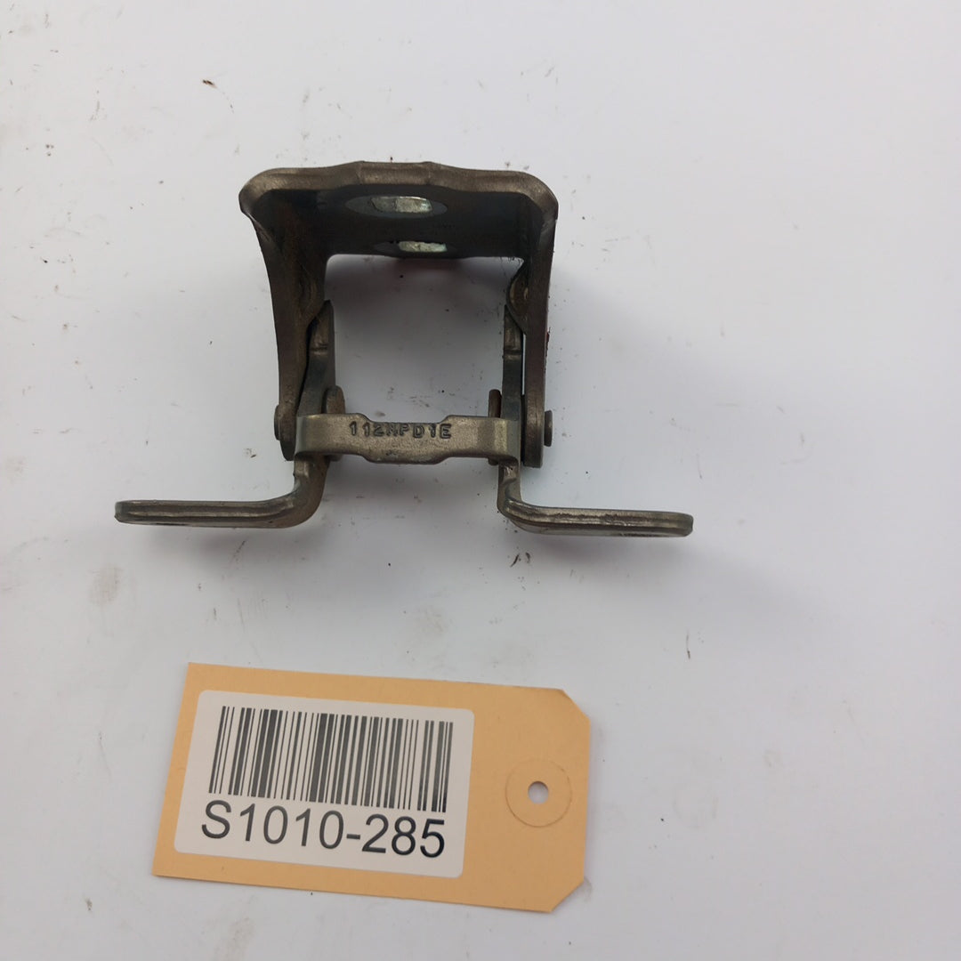 Панта врата задна лява долна Z40W Muskat Brown Opel Meriva B