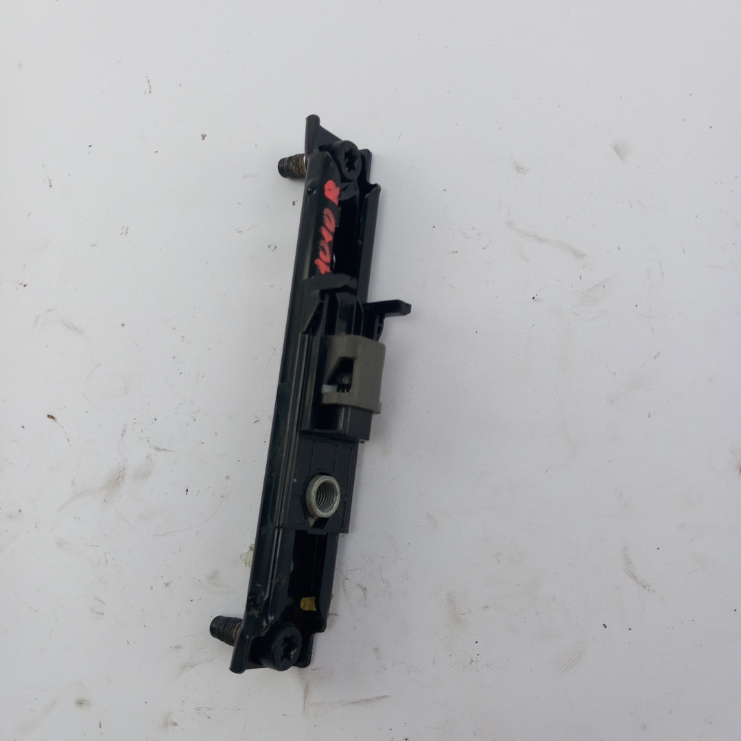 Регулатор височина колан преден ляв / десен Opel Meriva B