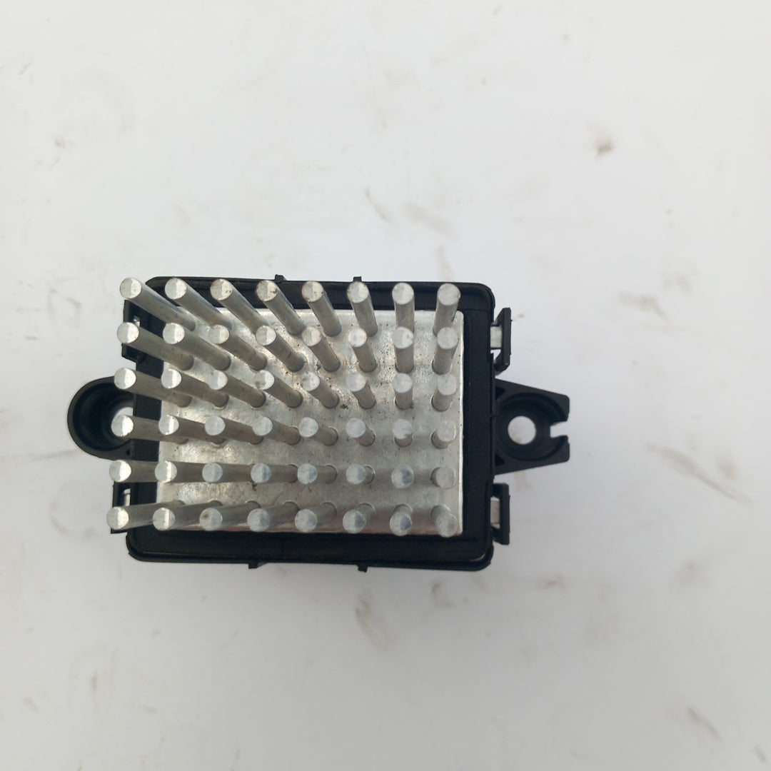 Резистор регулатор вентилатор Opel Meriva B