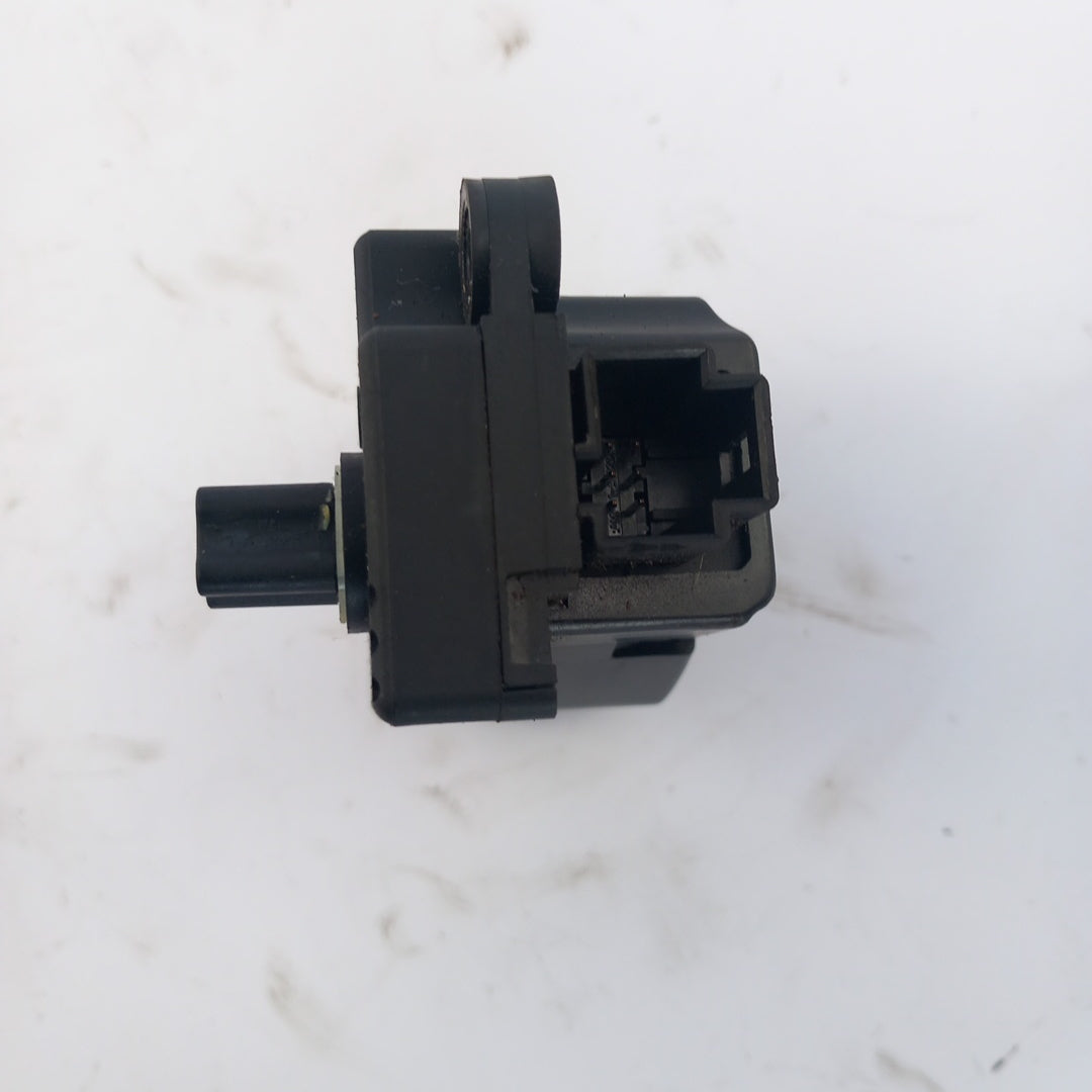 Моторче клапи климатик/парно 52433779 Opel Meriva B