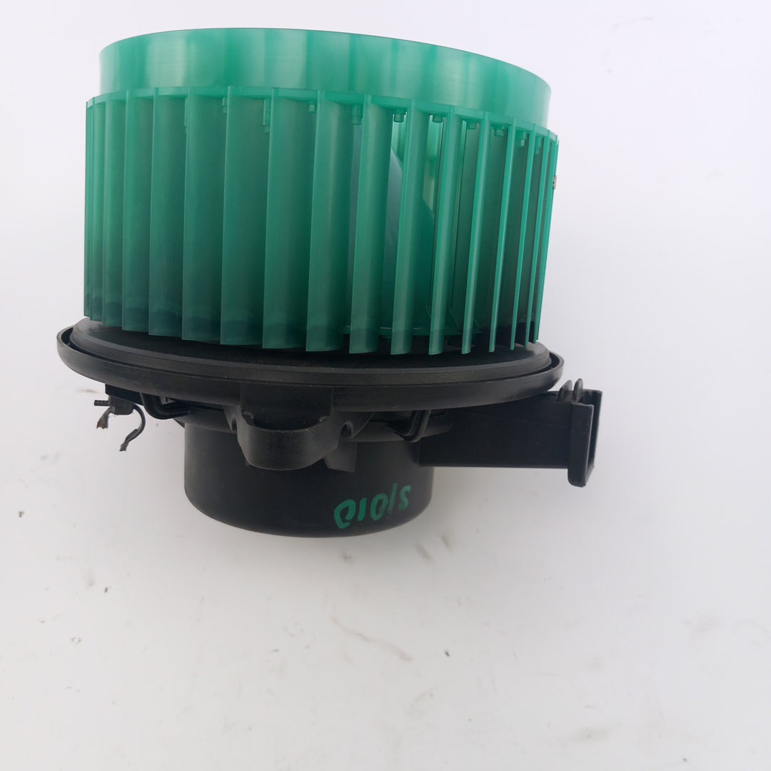 Вентилатор парно RHD Opel Meriva B