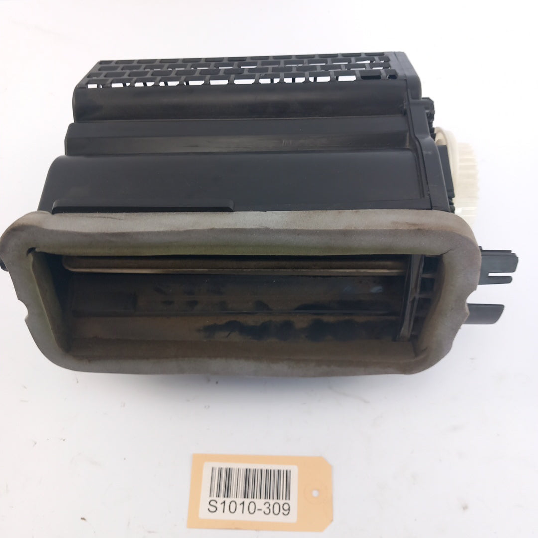 Кутия за парно Въздушна клапа, корпус на поленов филтър 5121U Opel Meriva B