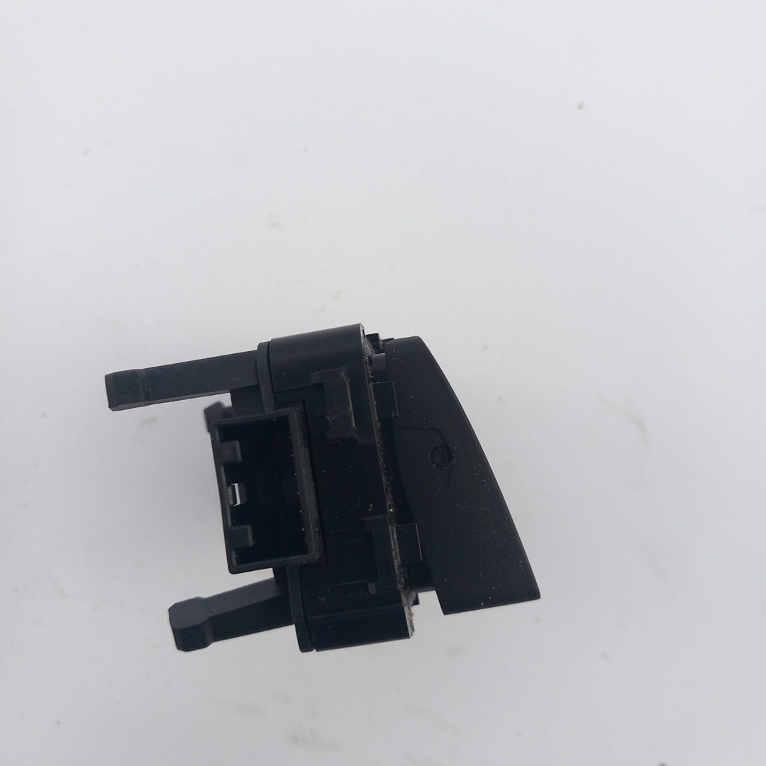 Бутон мултифункцонален волан десен Радио телефон черен Opel Meriva B